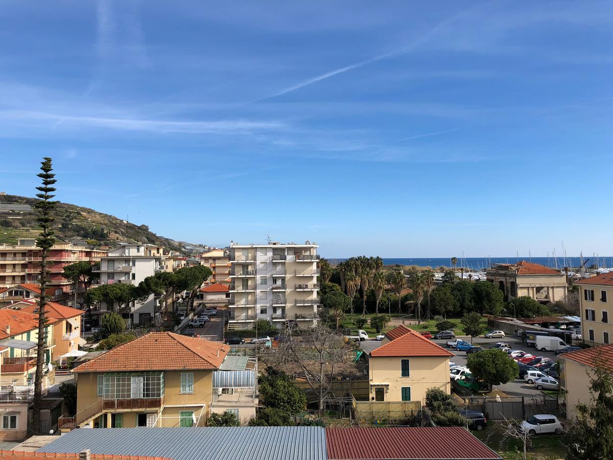 Hotel Solidago Arma di Taggia Buitenkant foto